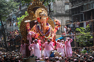 Un viaggio in India in occasione della festa del Dio Ganesh
 | Allianz Global Assistance